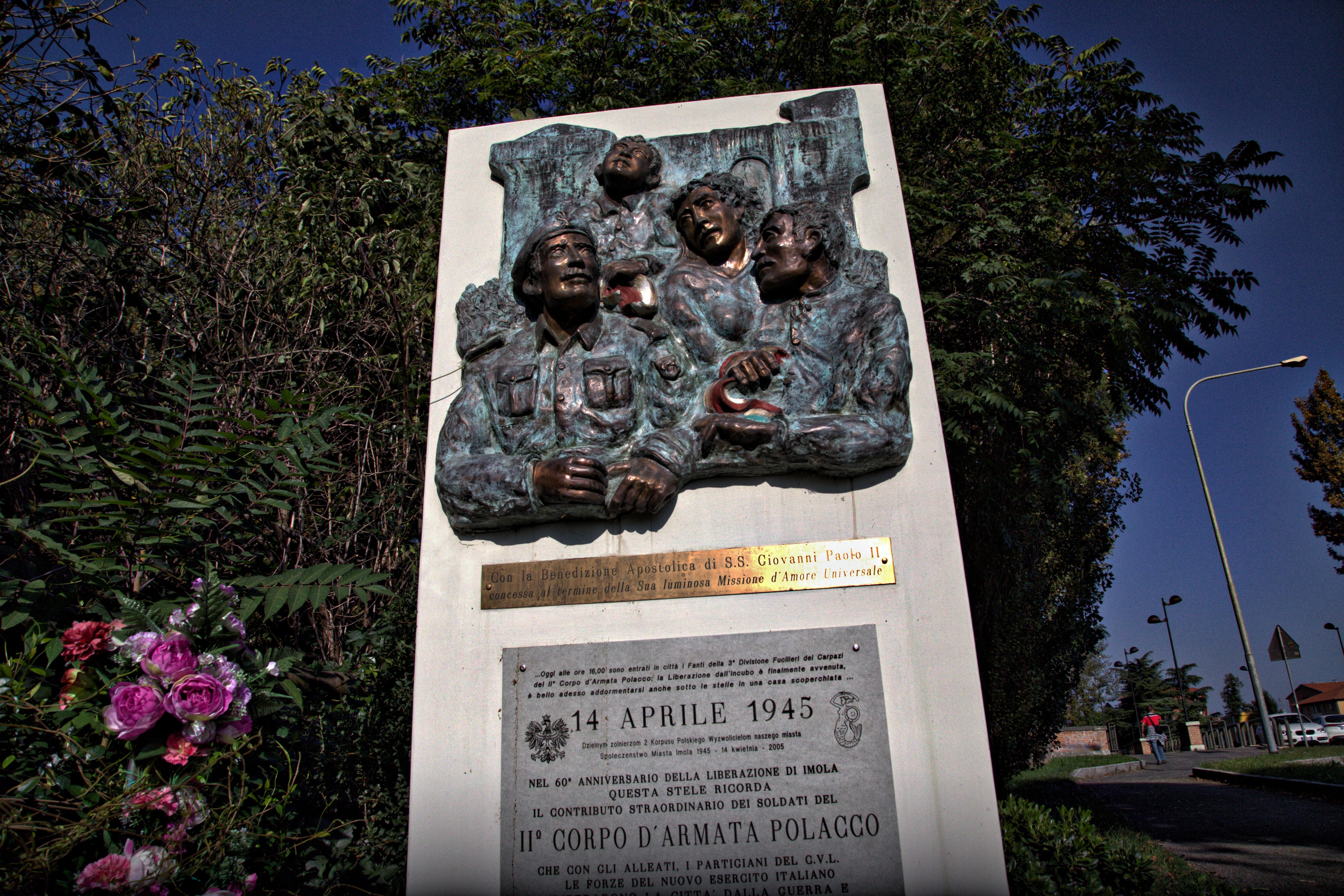 Monumento al soldato polacco
